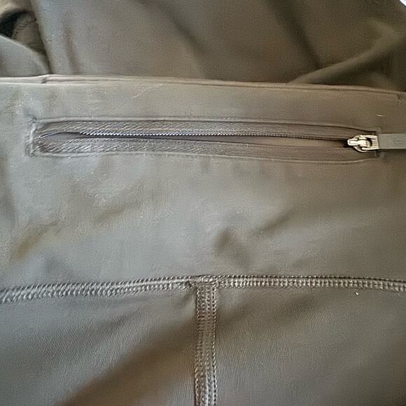 Lululemon Speed Up Tight Full On Luxtreme 28" Dark Olive green size 12 - Picture 10 of 15